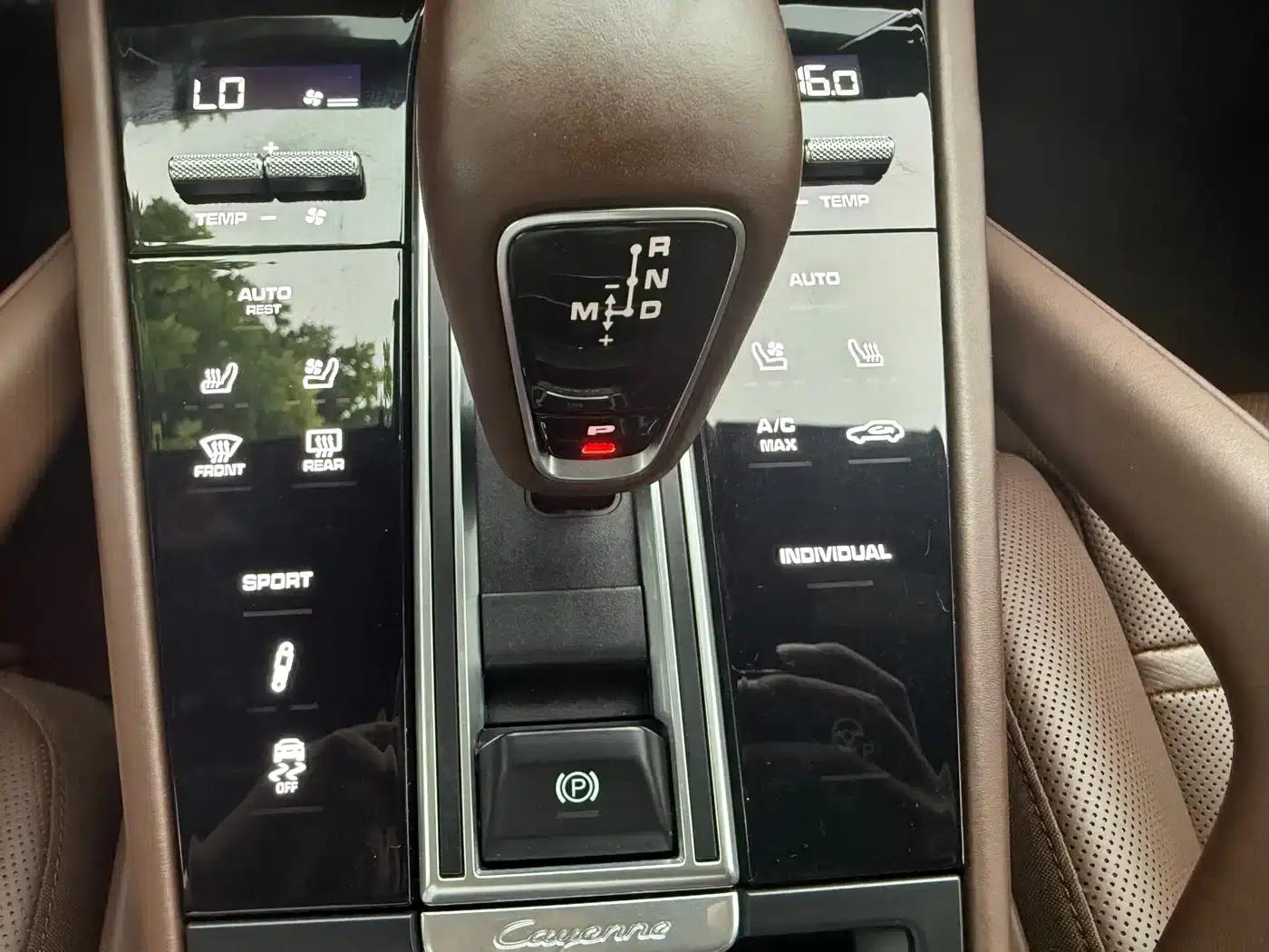 Cayenne 2019 Cayenne 3.0T — миниатюра 4
