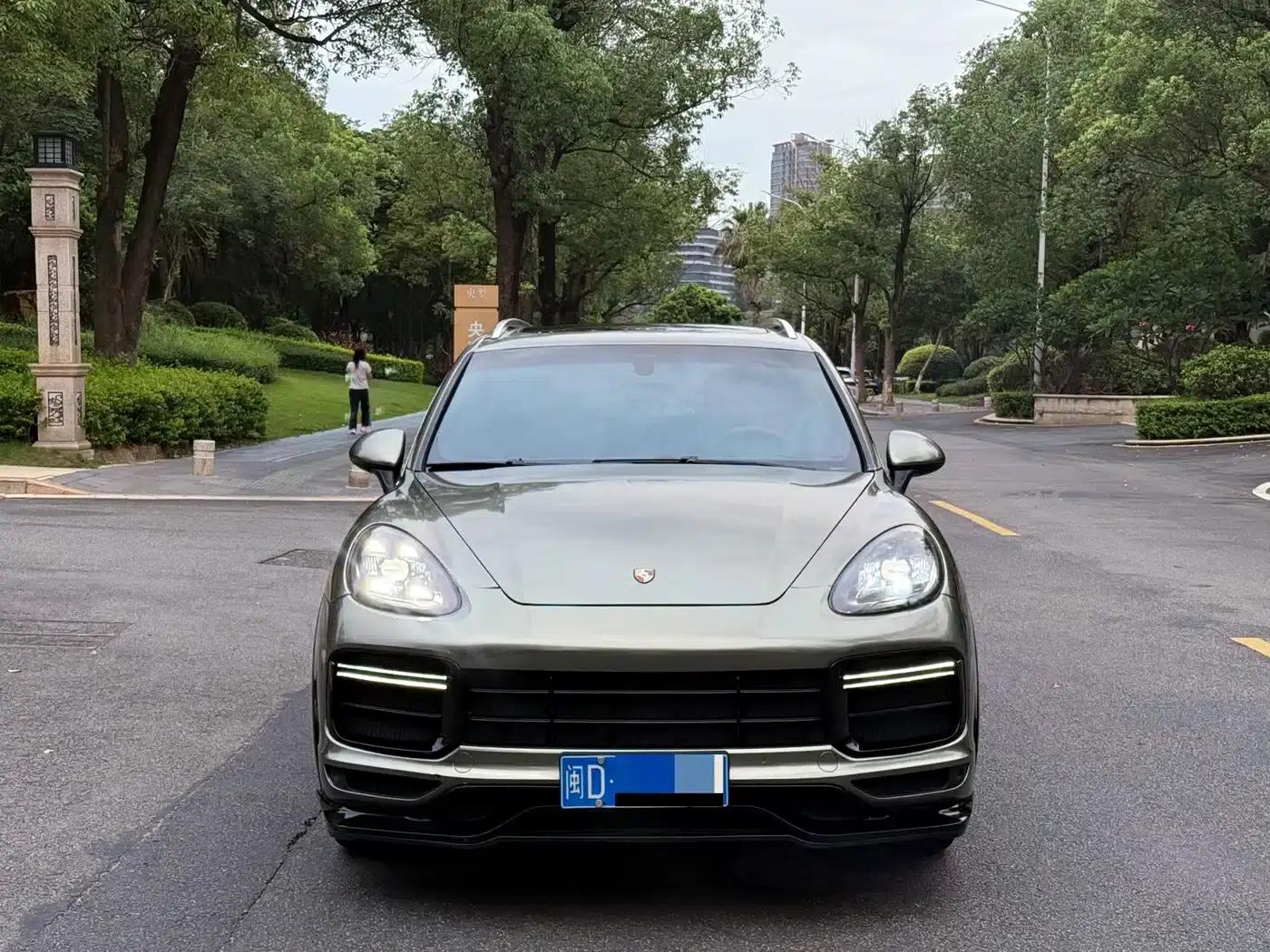 Cayenne 2011 Cayenne 3.0T — миниатюра 2