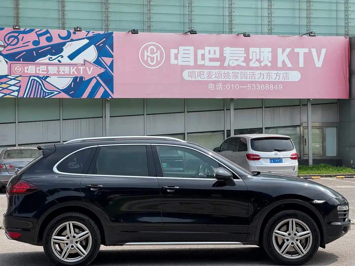 Cayenne 2011 Cayenne S 4.8L — миниатюра 4