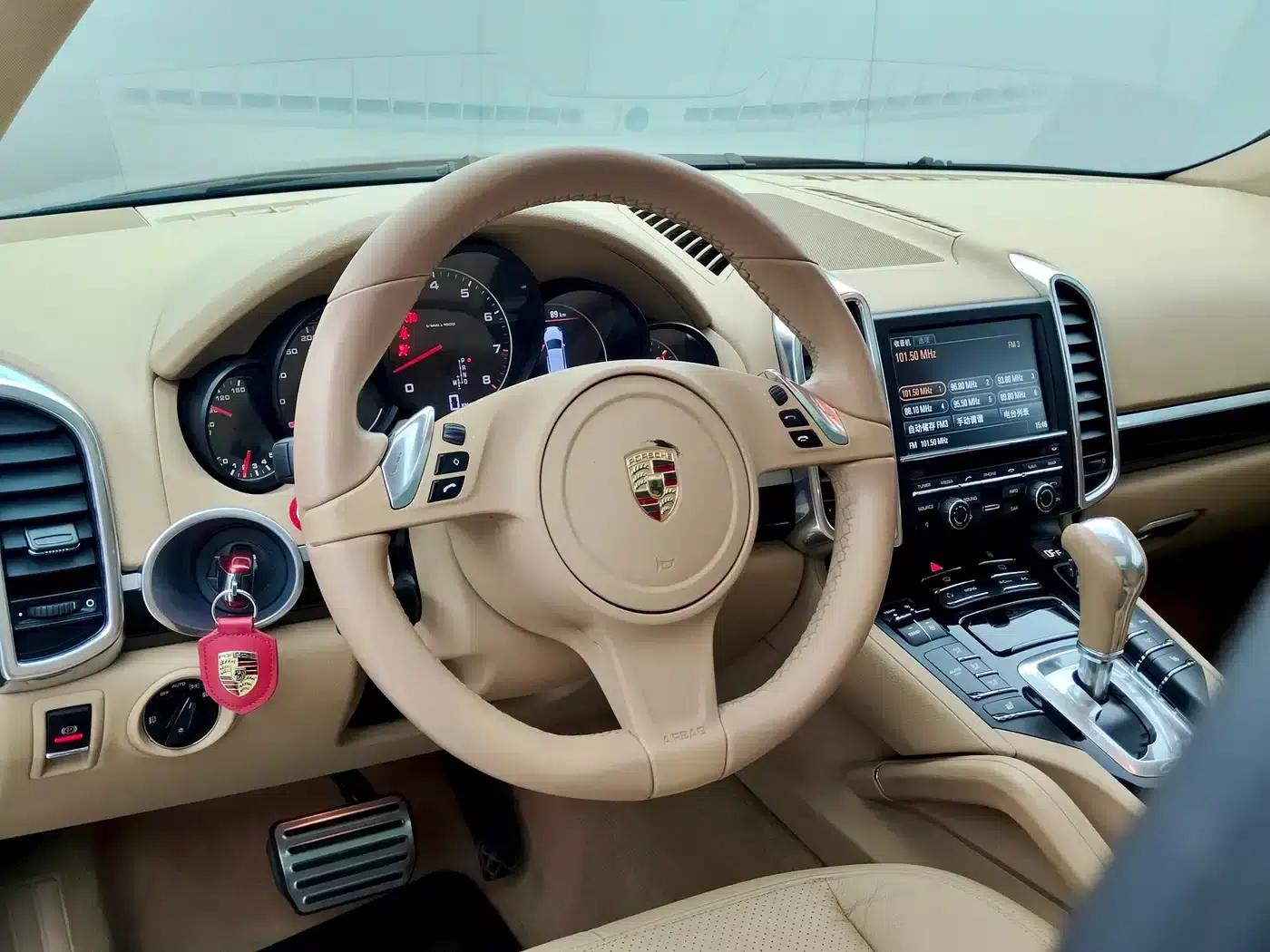 Cayenne 2011 Cayenne 3.0T — миниатюра 10