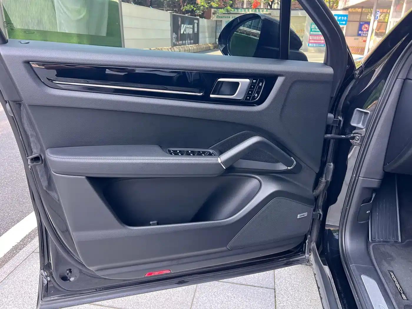 Cayenne 2019 Cayenne 3.0T — миниатюра 30