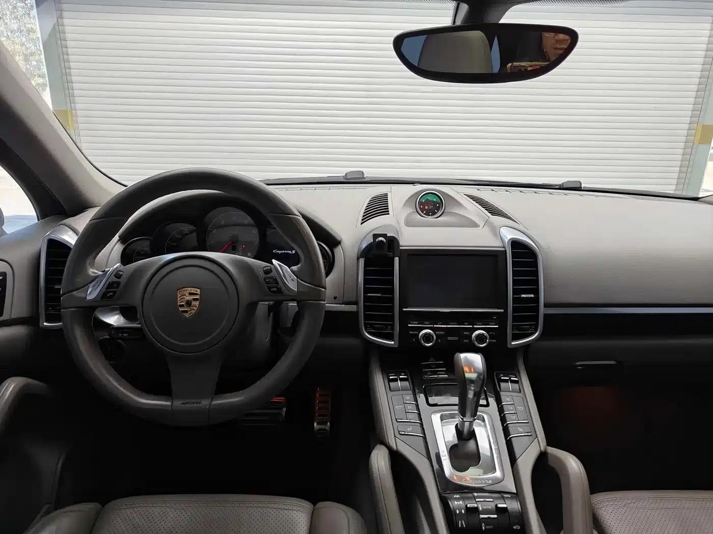 Cayenne 2011 Cayenne S 4.8L — миниатюра 12