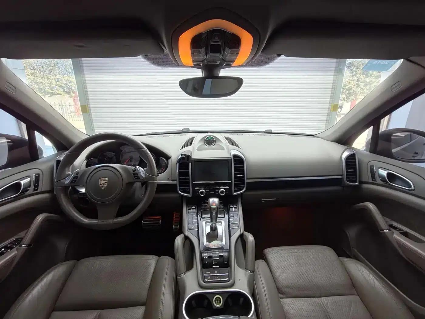 Cayenne 2011 Cayenne S 4.8L — миниатюра 13