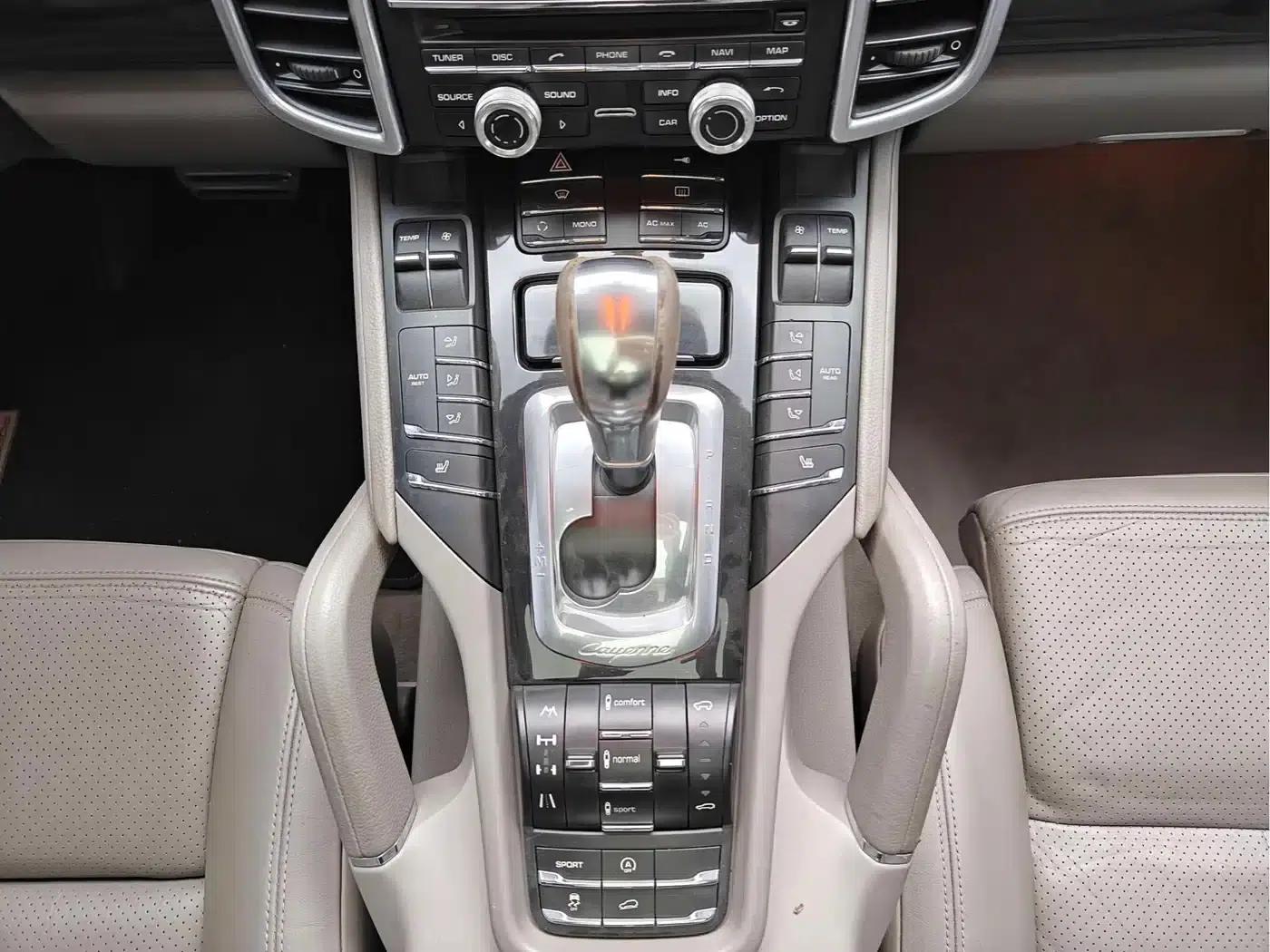 Cayenne 2011 Cayenne S 4.8L — миниатюра 16