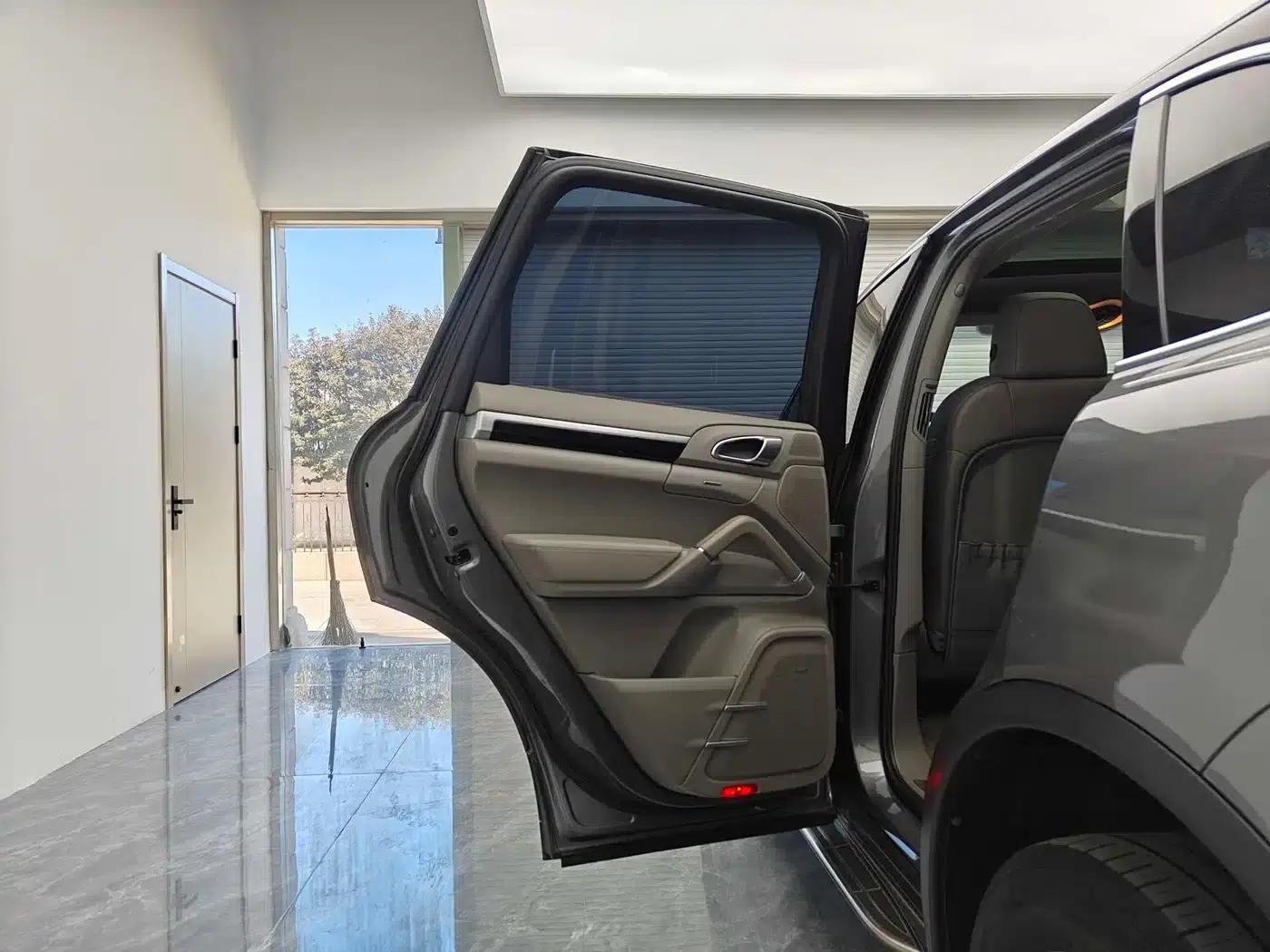 Cayenne 2011 Cayenne S 4.8L — миниатюра 10