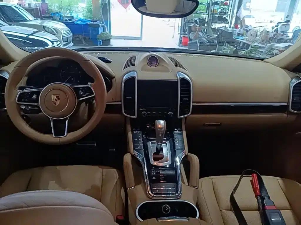Cayenne 2016 Cayenne 3.0T — миниатюра 6