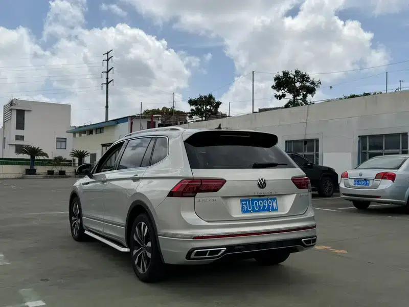 Tiguan L 2022 330TSI Automatic 2WD R-Line Premium Edition — миниатюра 4