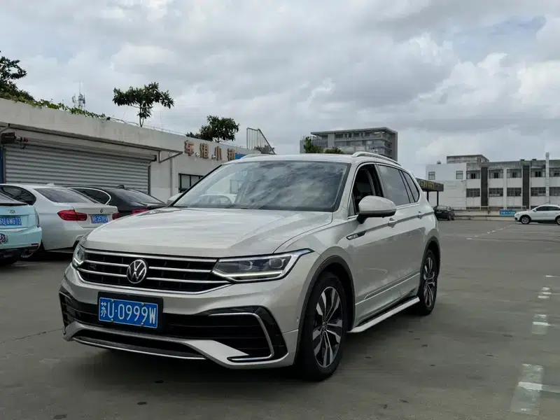 Tiguan L 2022 330TSI Automatic 2WD R-Line Premium Edition — миниатюра 9