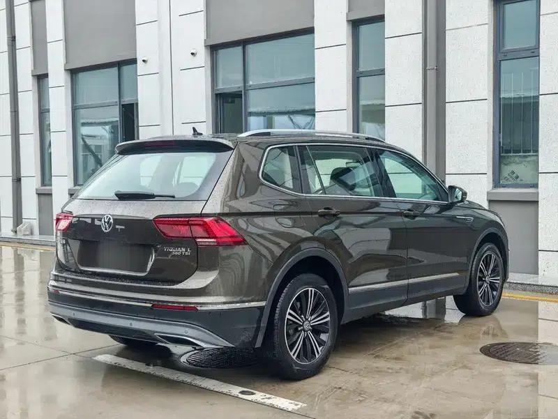 Tiguan L 2017 380TSI Automatic 4WD Luxury Edition — миниатюра 6