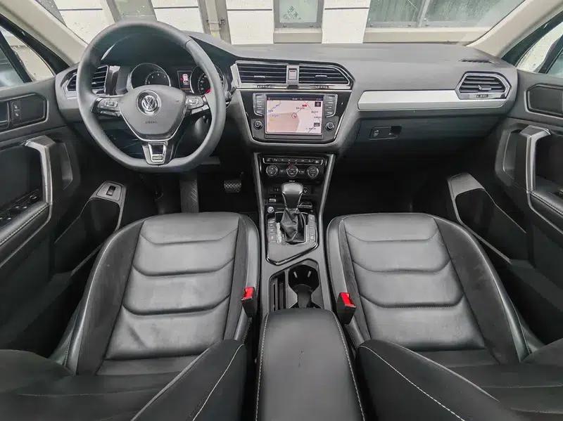 Tiguan L 2017 380TSI Automatic 4WD Luxury Edition — миниатюра 7