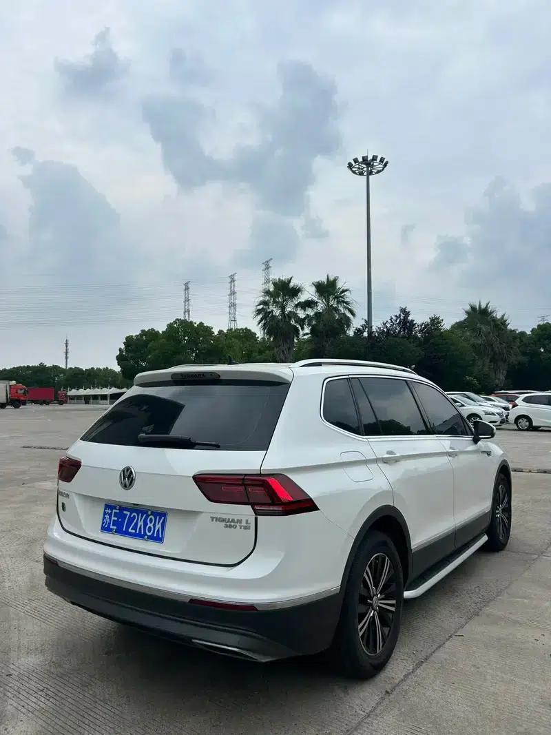 Tiguan L 2017 380TSI Automatic 4WD Luxury Edition — миниатюра 5