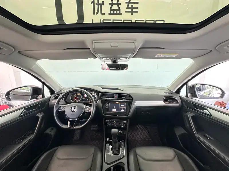Tiguan L 2020 330TSI Automatic 2WD Panoramic Comfort Edition (National V Emission Standard) — миниатюра 7