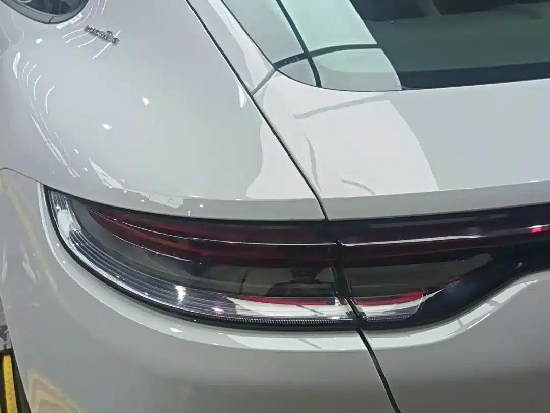 2021 Panamera 4 Executive Long Wheelbase 2.9T — миниатюра 6