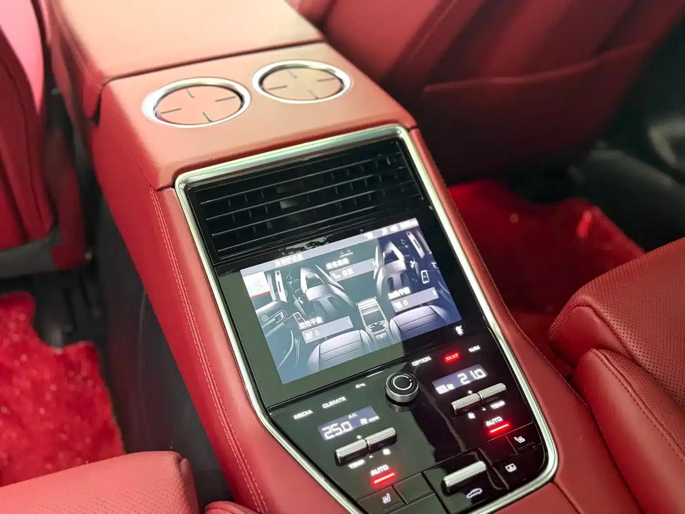 2023 Panamera Executive Long Wheelbase Platinum Edition 2.9T — миниатюра 14
