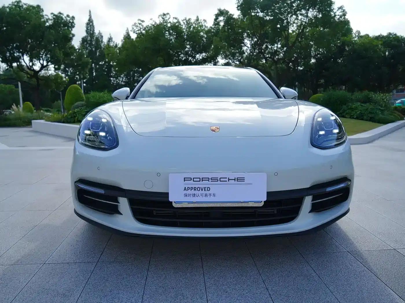 2017 Panamera 4 Executive Long Wheelbase 3.0T — миниатюра 2
