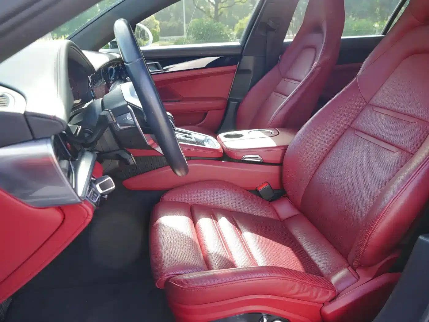 2017 Panamera 4 Executive Long Wheelbase 3.0T — миниатюра 4