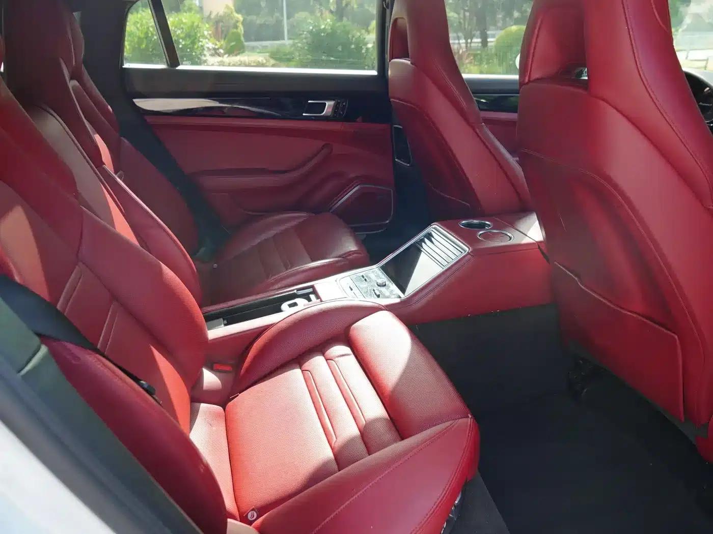 2017 Panamera 4 Executive Long Wheelbase 3.0T — миниатюра 10