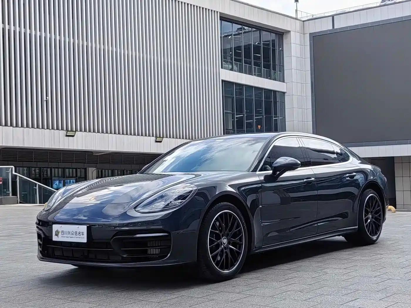 2022 Panamera Executive Long Wheelbase Platinum Edition 2.9T — миниатюра 2