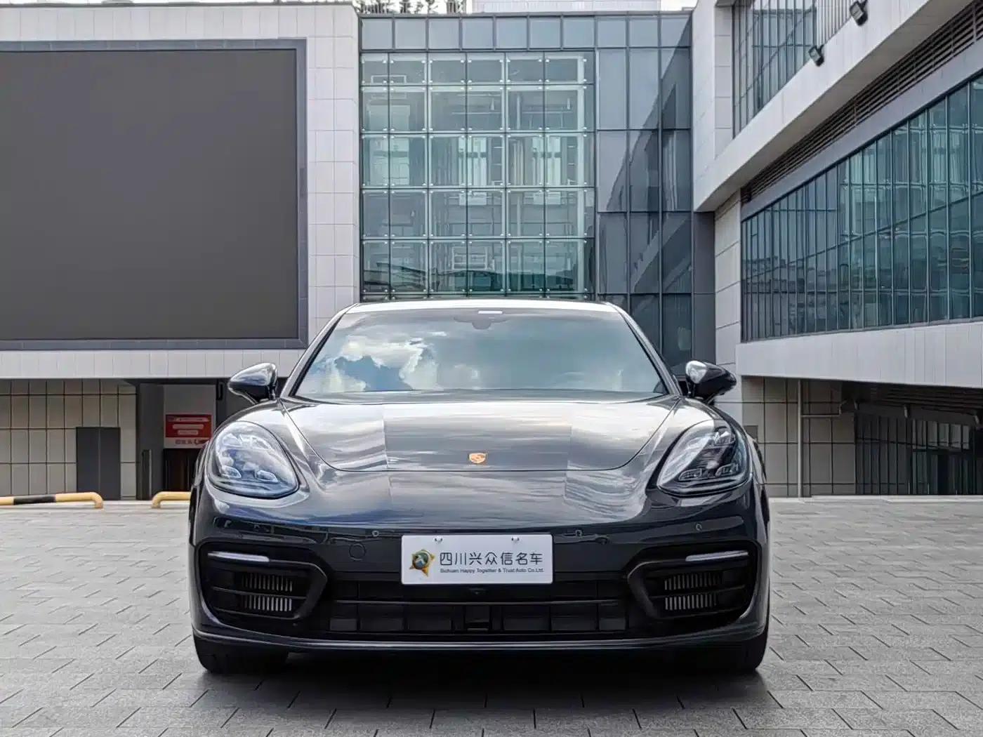 2022 Panamera Executive Long Wheelbase Platinum Edition 2.9T — миниатюра 3