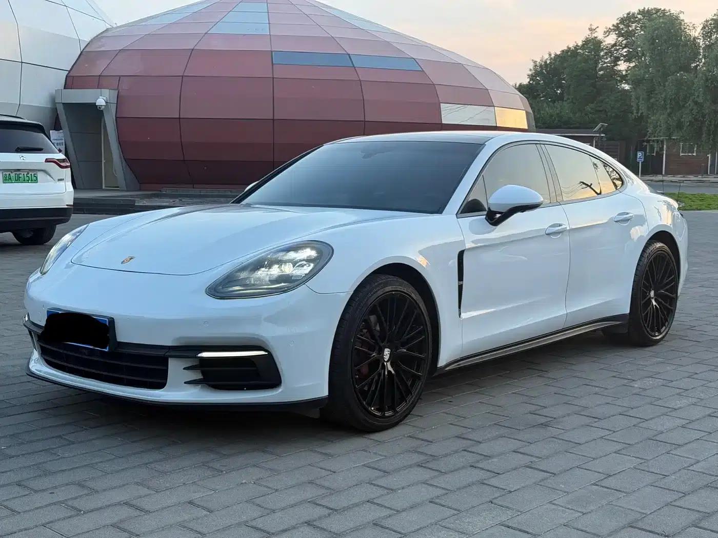 2017 Panamera 3.0T — миниатюра 1