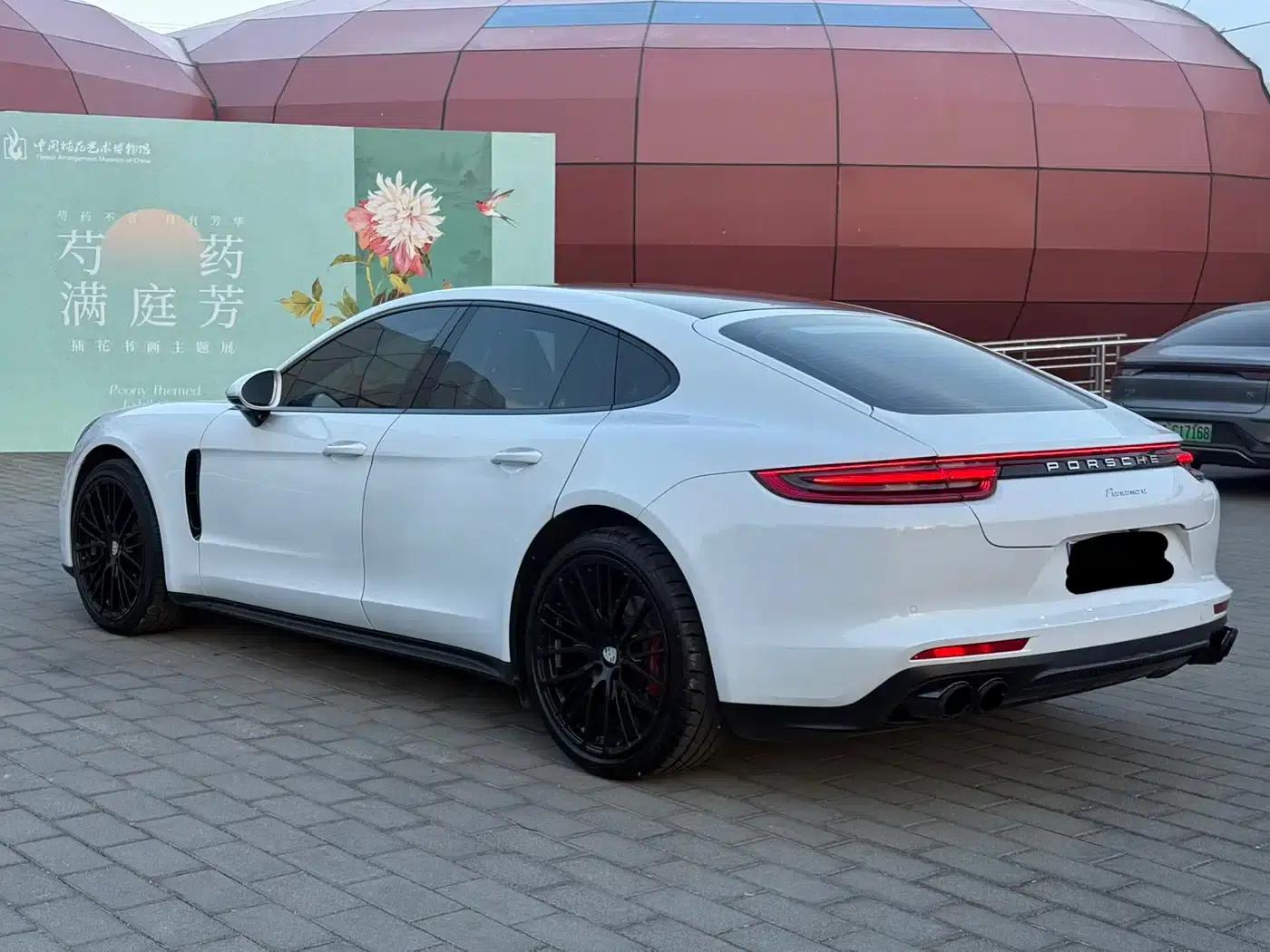 2017 Panamera 3.0T — миниатюра 6