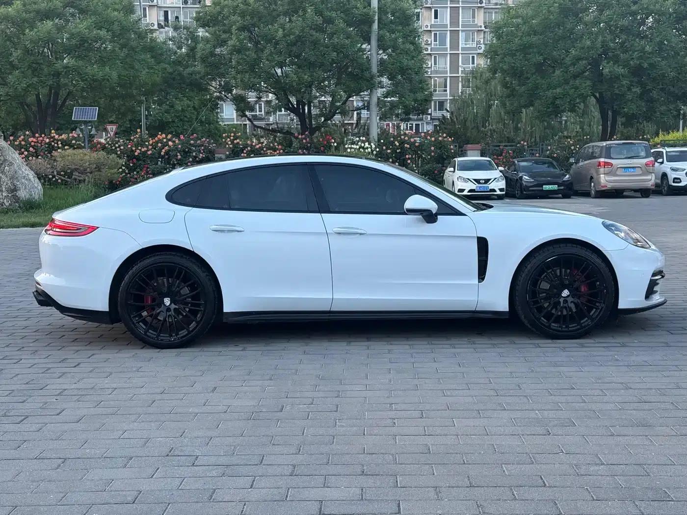2017 Panamera 3.0T — миниатюра 8