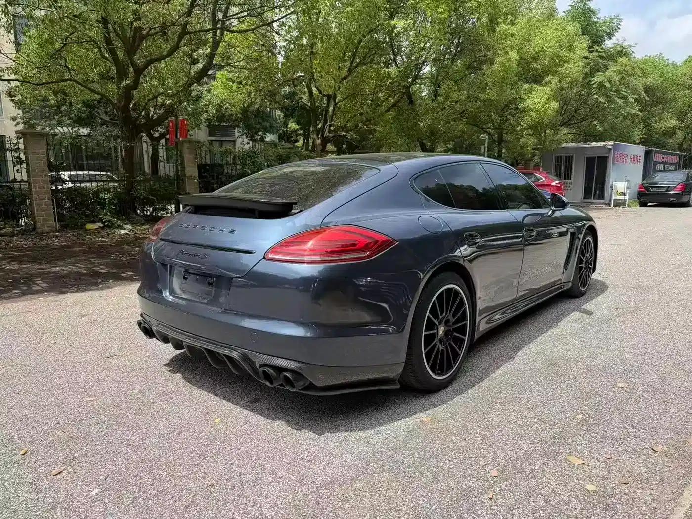 Panamera 2010 Panamera 4S 4.8L — миниатюра 6