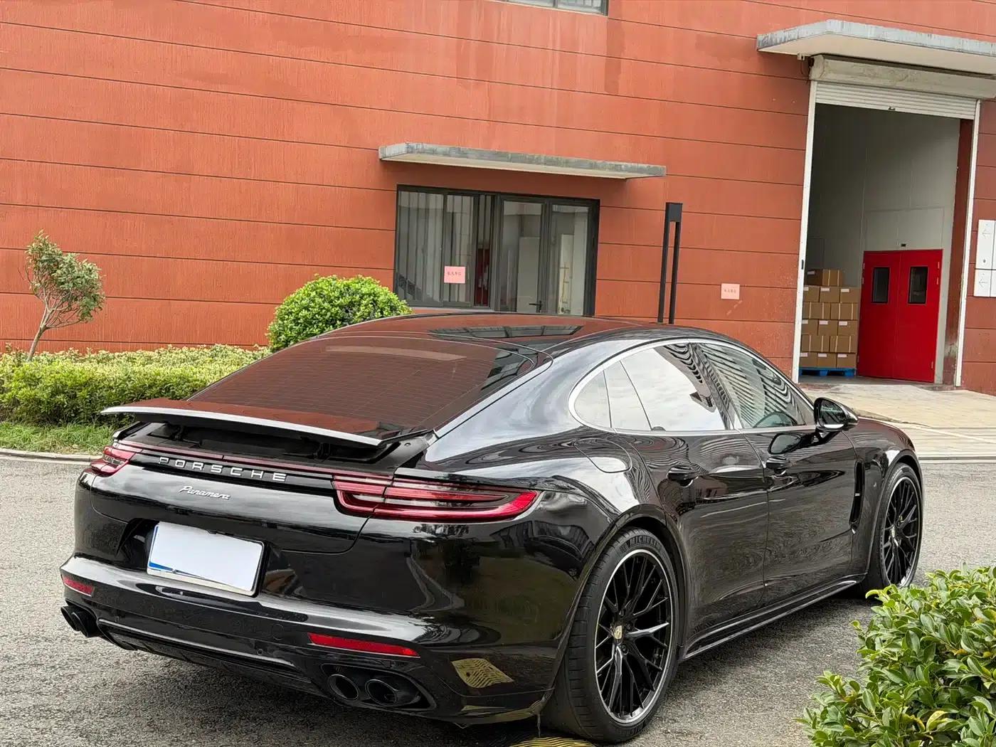 2017 Panamera 3.0T — миниатюра 21