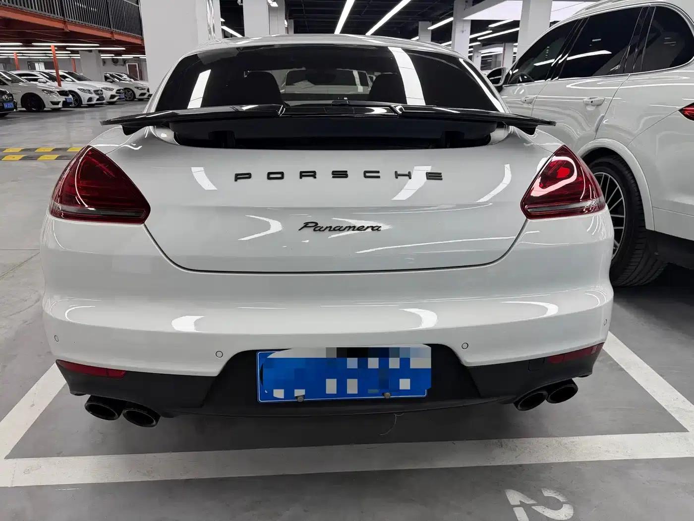 Panamera 2016 Panamera Edition 3.0T — миниатюра 17