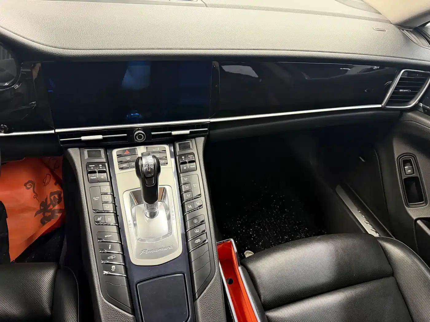 Panamera 2016 Panamera Edition 3.0T — миниатюра 7