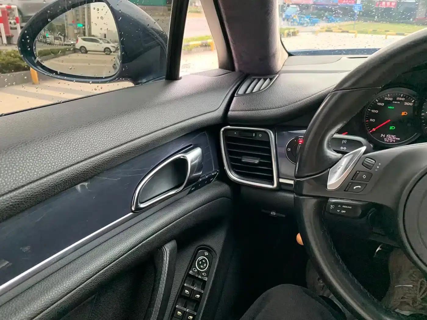 Panamera 2010 Panamera 4 3.6L — миниатюра 20