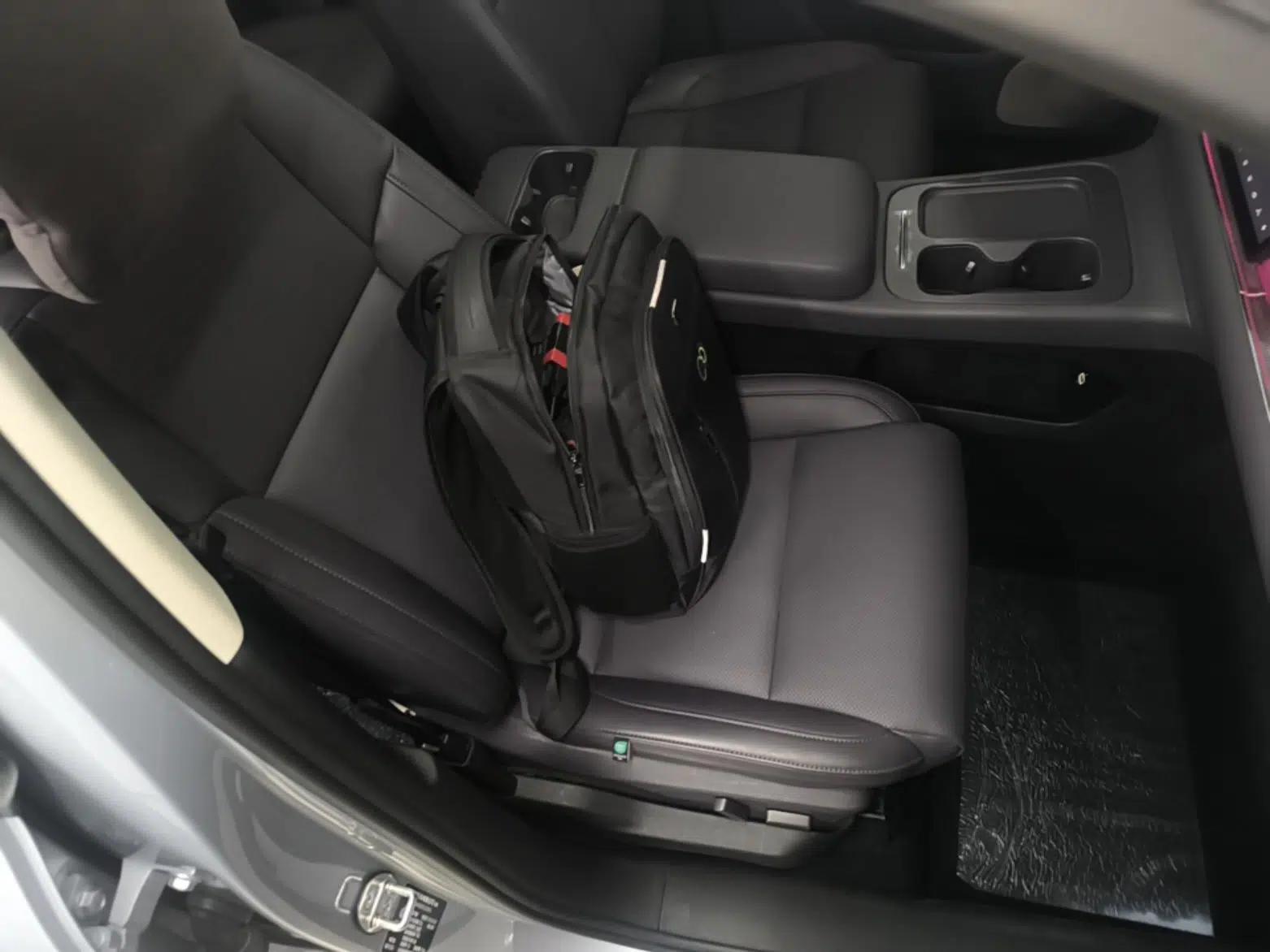 Leapmotor C16 2024 Range-Extended 200 Luxury Edition — миниатюра 19