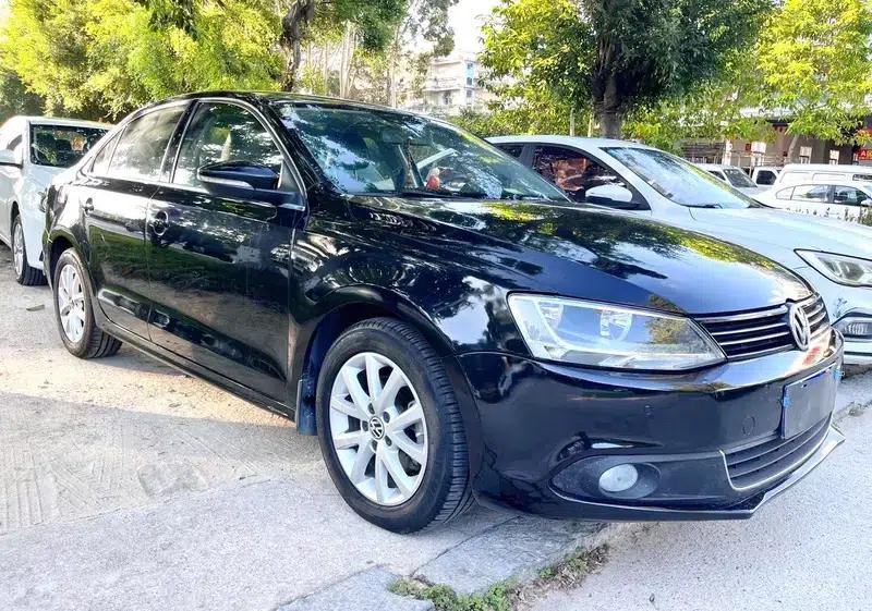 2012 Volkswagen Sagitar 1.4TSI Automatic Luxury — миниатюра 3