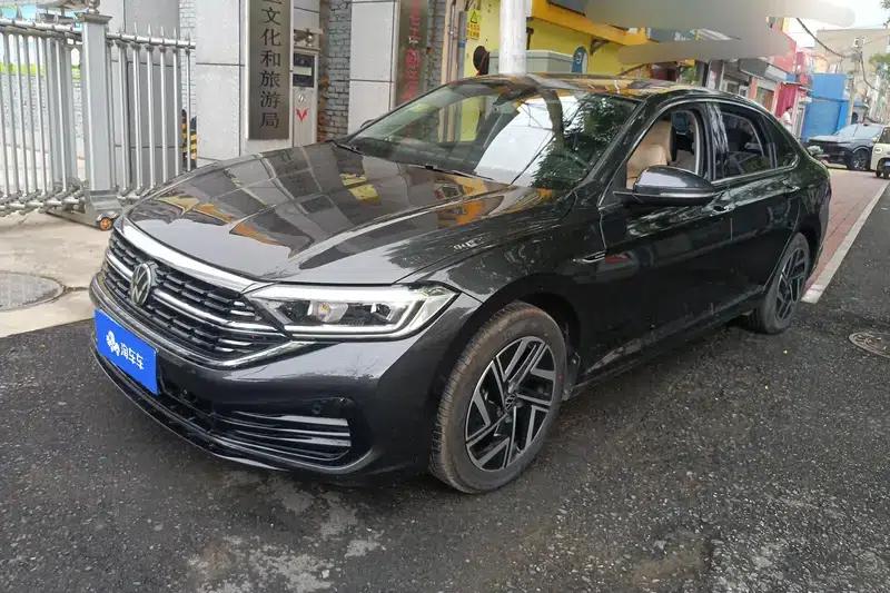 2024 Volkswagen Sagitar 300TSI DSG Super Edition — миниатюра 1