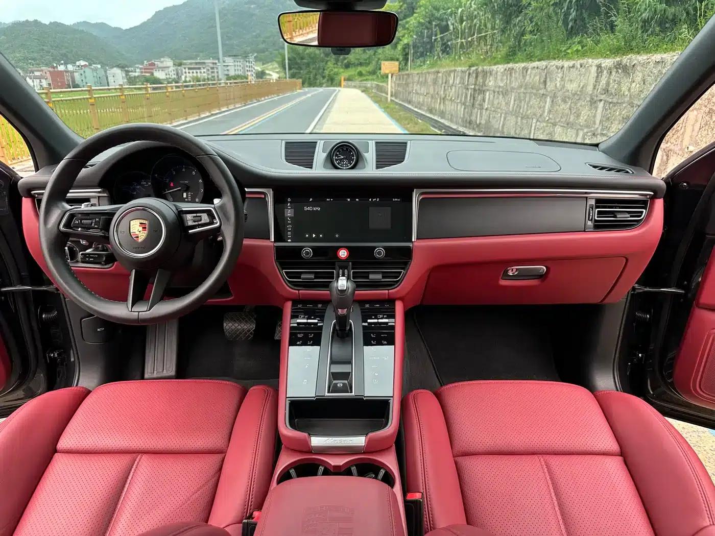 2024 Macan 2.0T — миниатюра 10