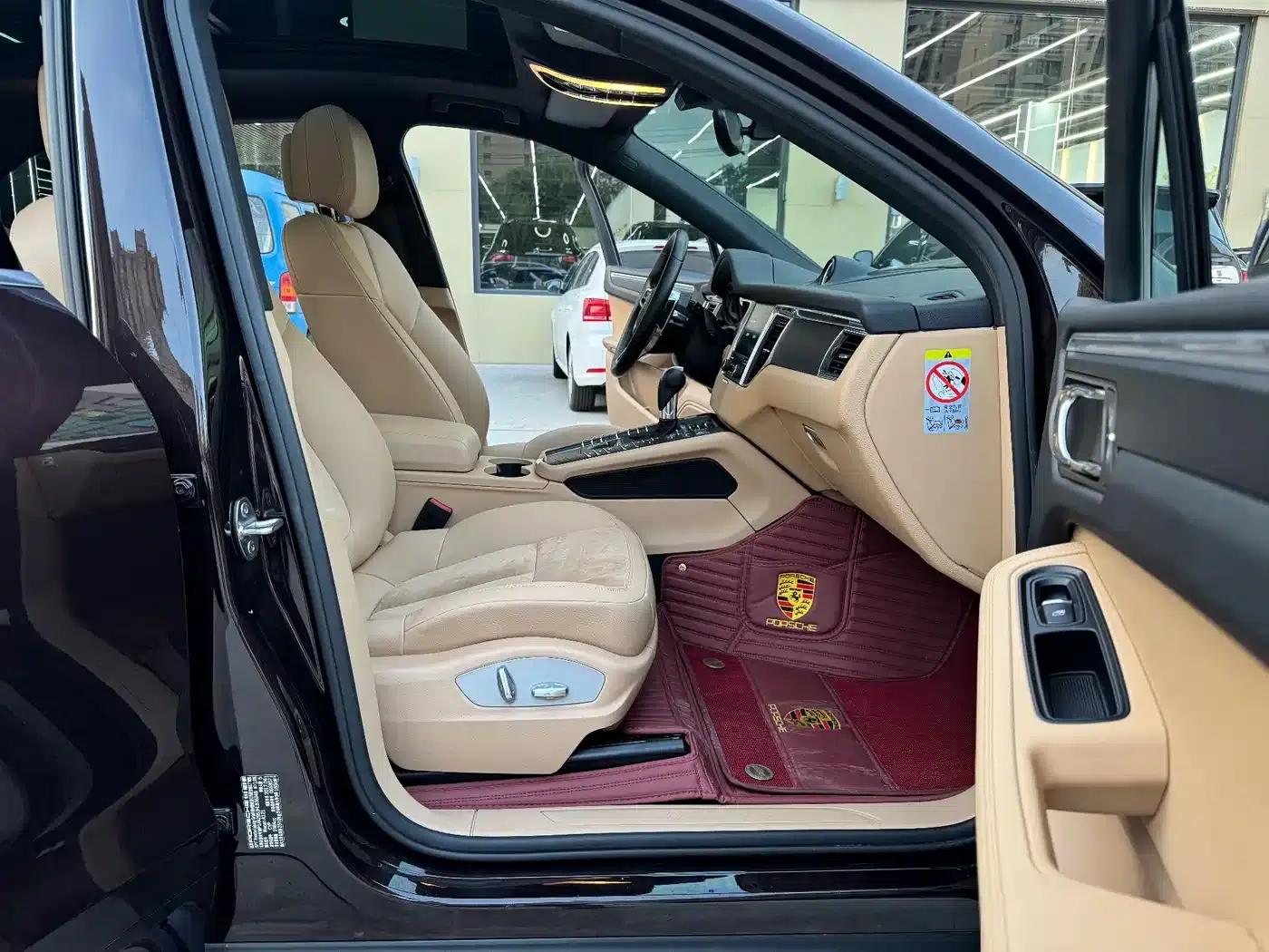 2017 Macan 2.0T — миниатюра 14