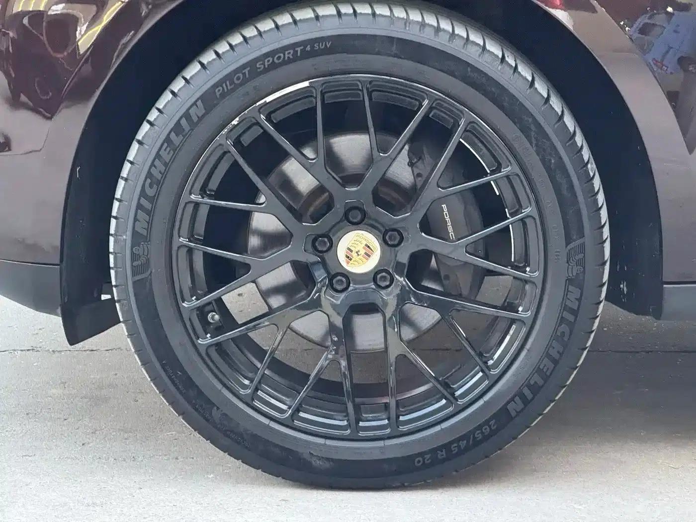 2017 Macan 2.0T — миниатюра 17