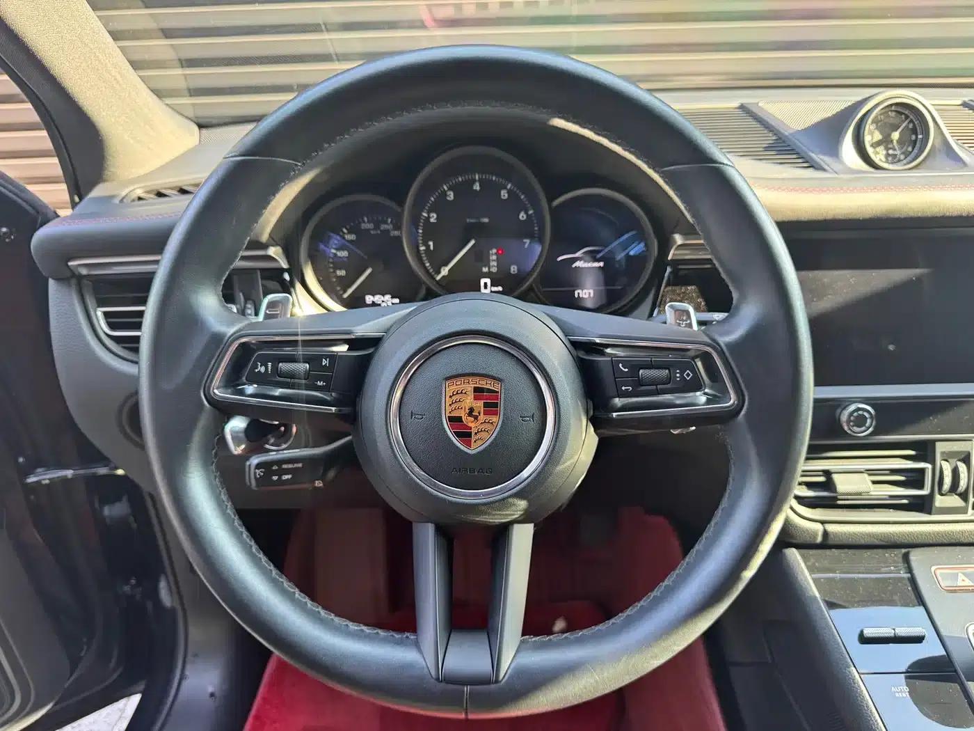 2022 Macan 2.0T — миниатюра 17