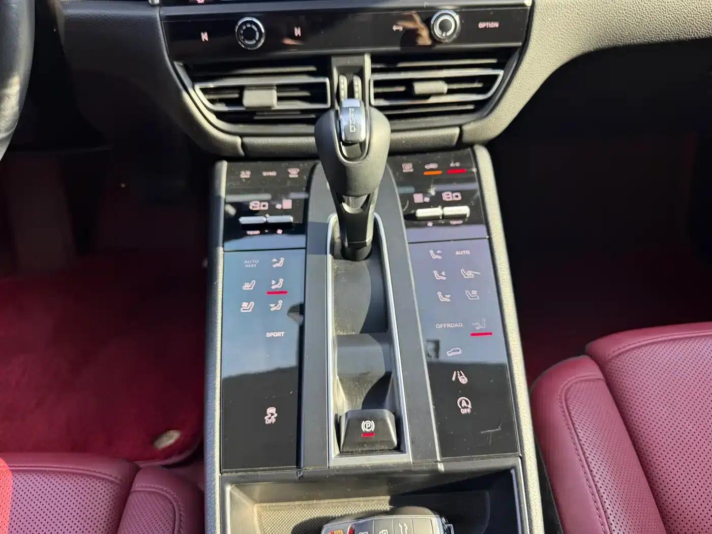2022 Macan 2.0T — миниатюра 20
