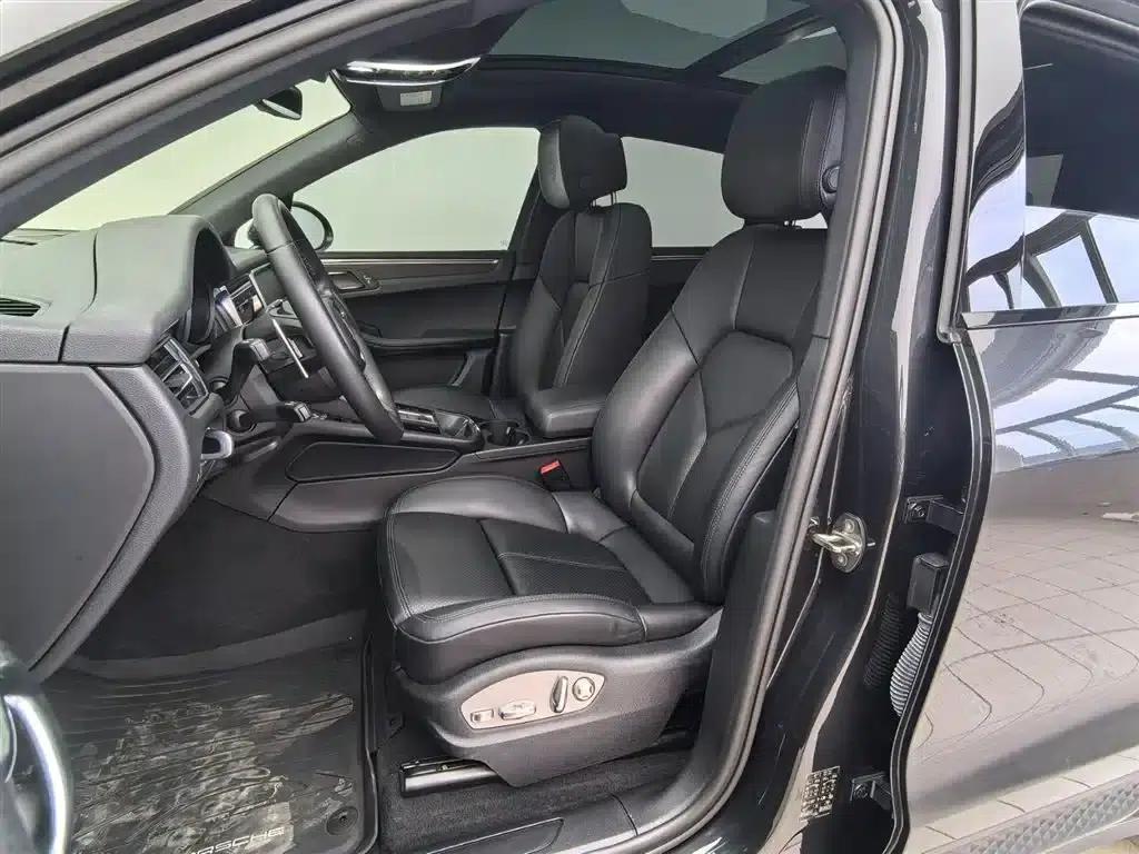2022 Macan 2.0T — миниатюра 19
