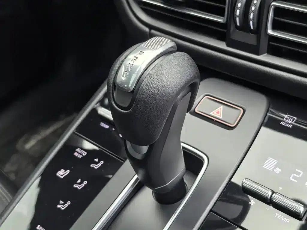 2022 Macan 2.0T — миниатюра 29