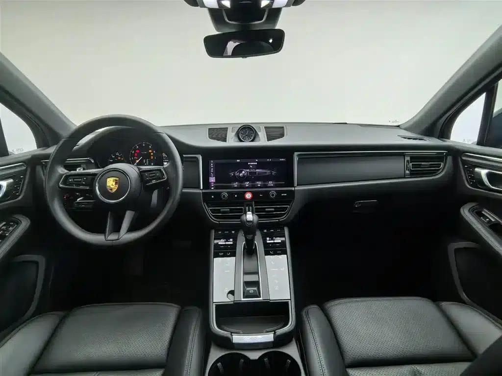 2022 Macan 2.0T — миниатюра 31