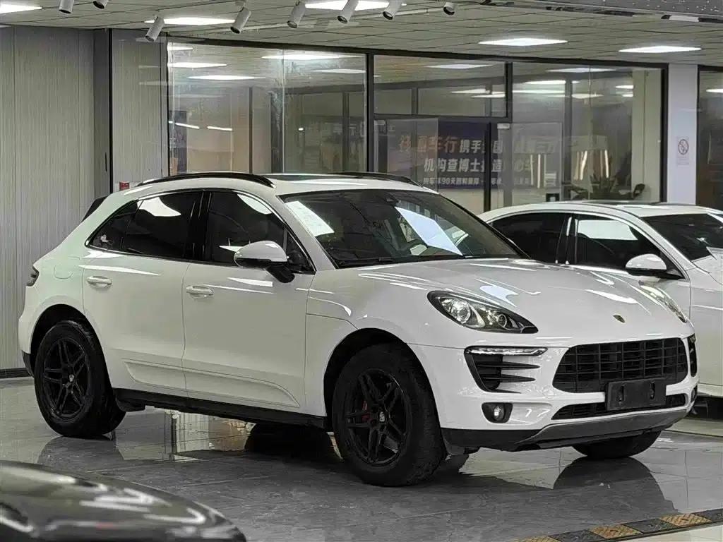 2016 Macan 2.0T — миниатюра 3