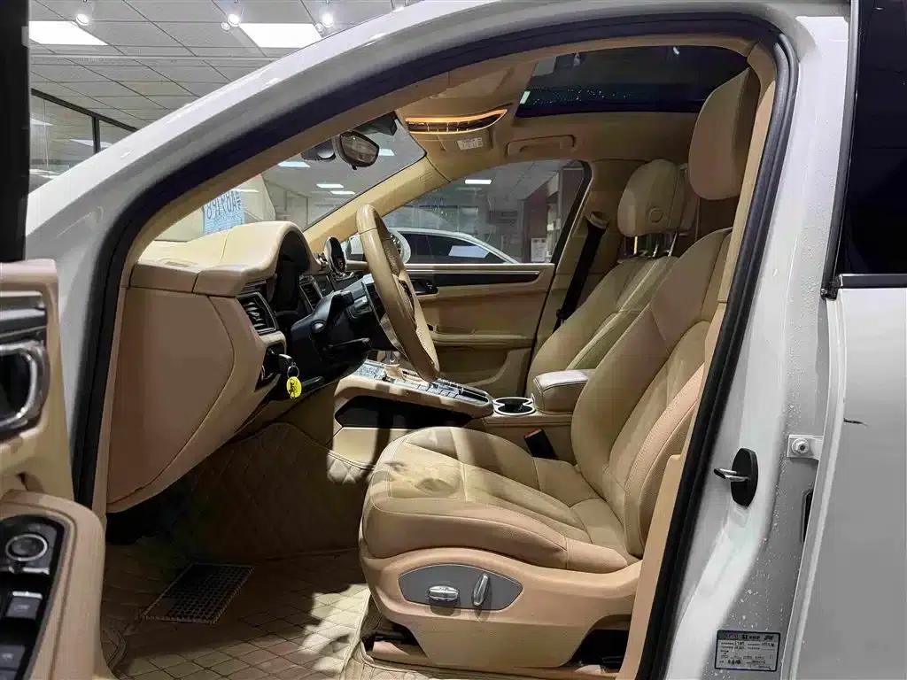2016 Macan 2.0T — миниатюра 4