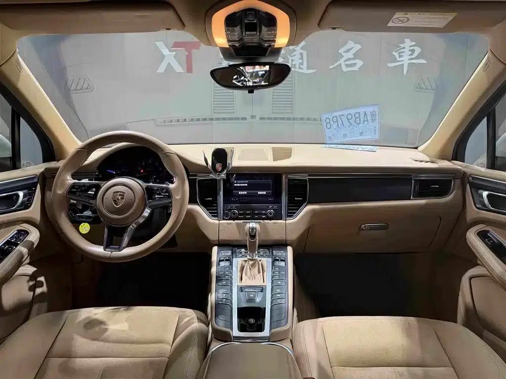 2016 Macan 2.0T — миниатюра 5