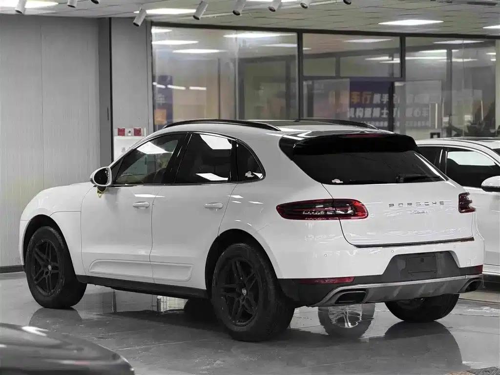 2016 Macan 2.0T — миниатюра 9