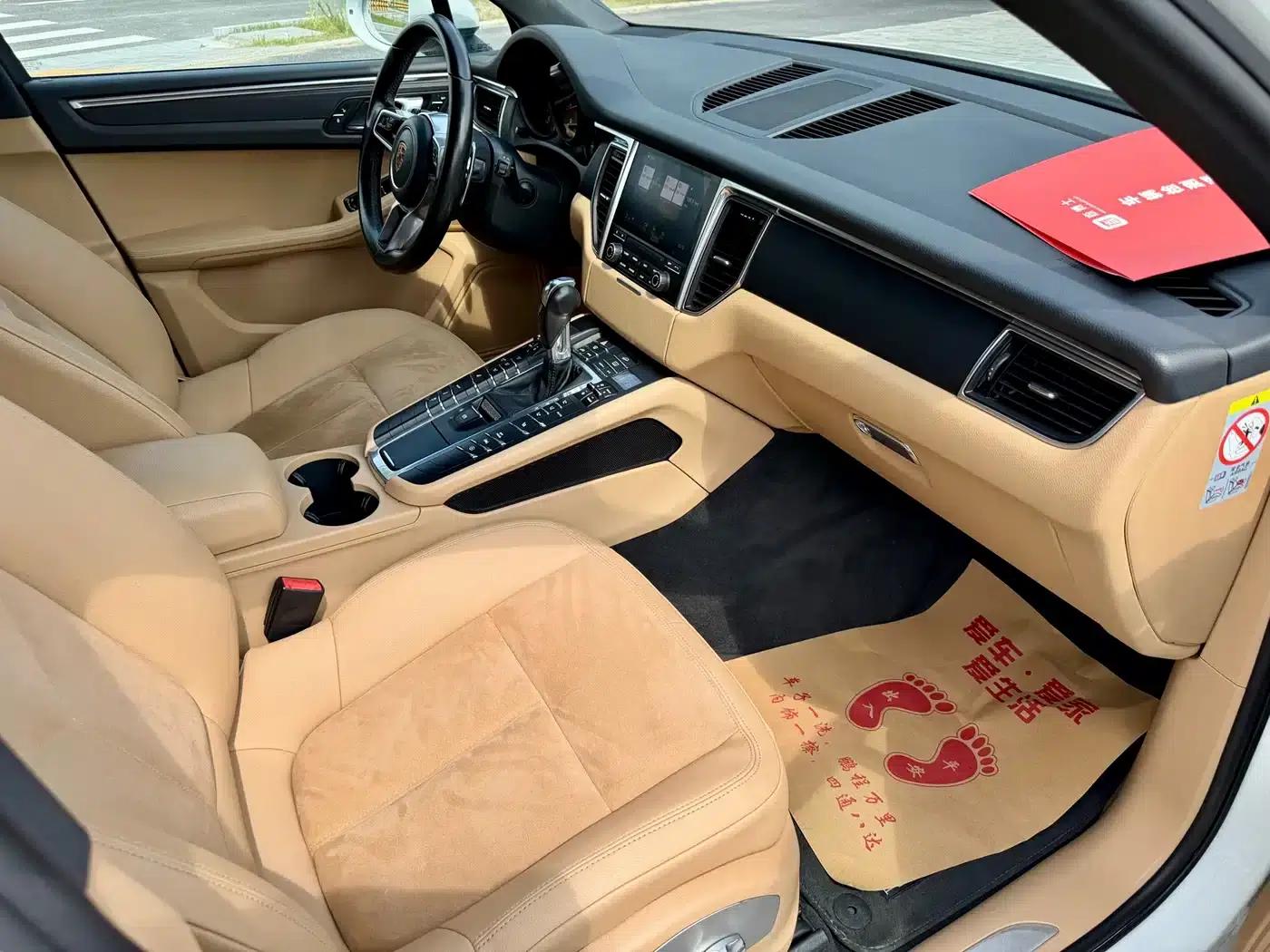 2017 Macan 2.0T — миниатюра 11
