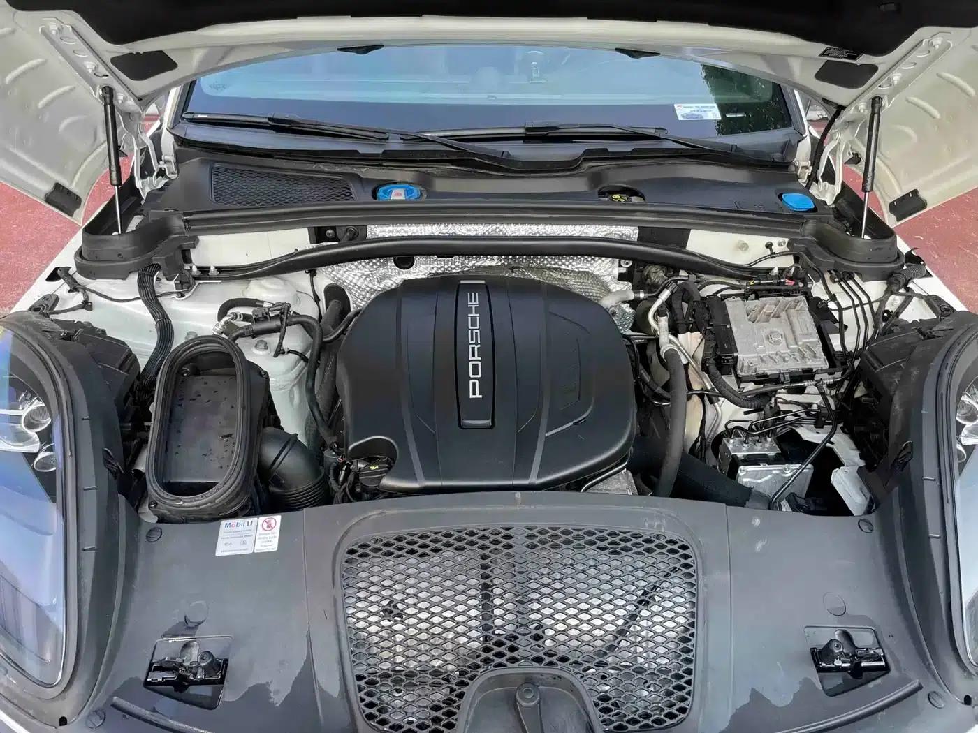 2021 Macan 2.0T — миниатюра 16