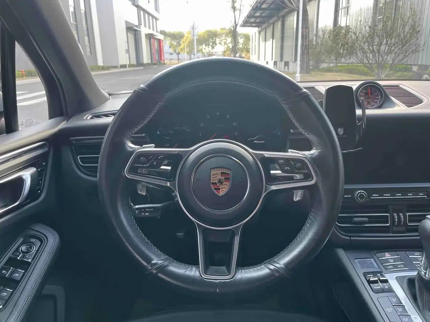 2021 Macan 2.0T — миниатюра 17