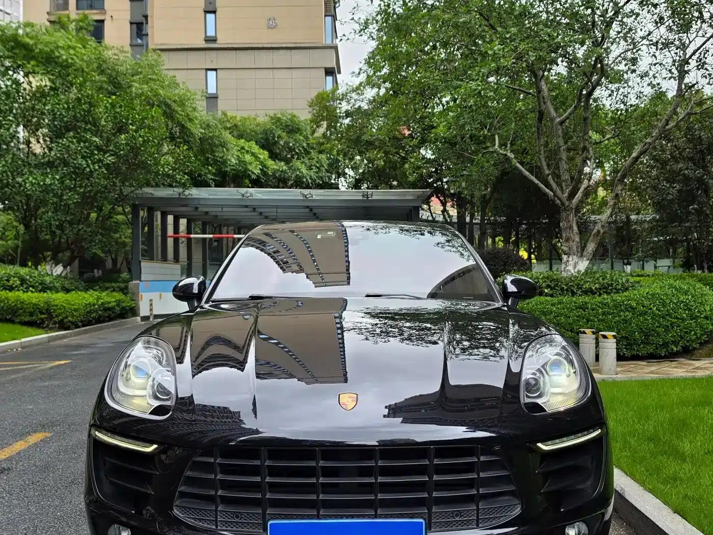 2017 Macan 2.0T — миниатюра 2